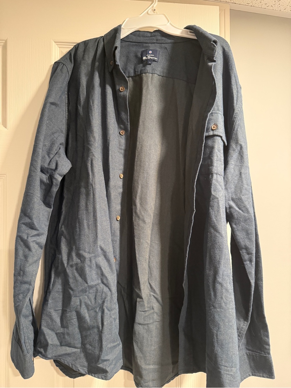 Men's Navy Lightweight Button-Up